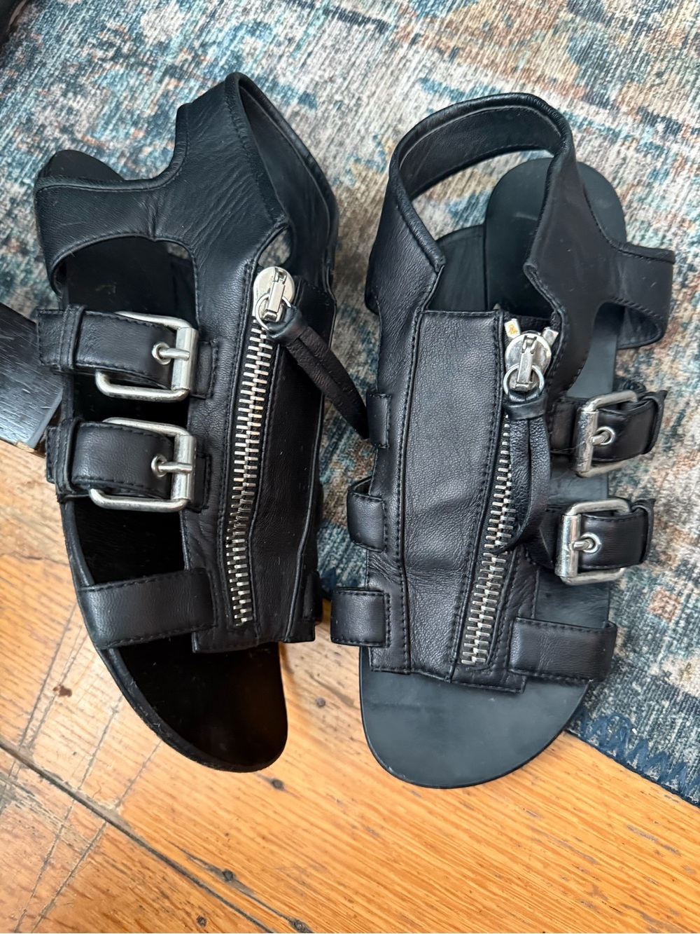 Giuseppe Zanotti Black Leather Buckle & Zipper Sandals